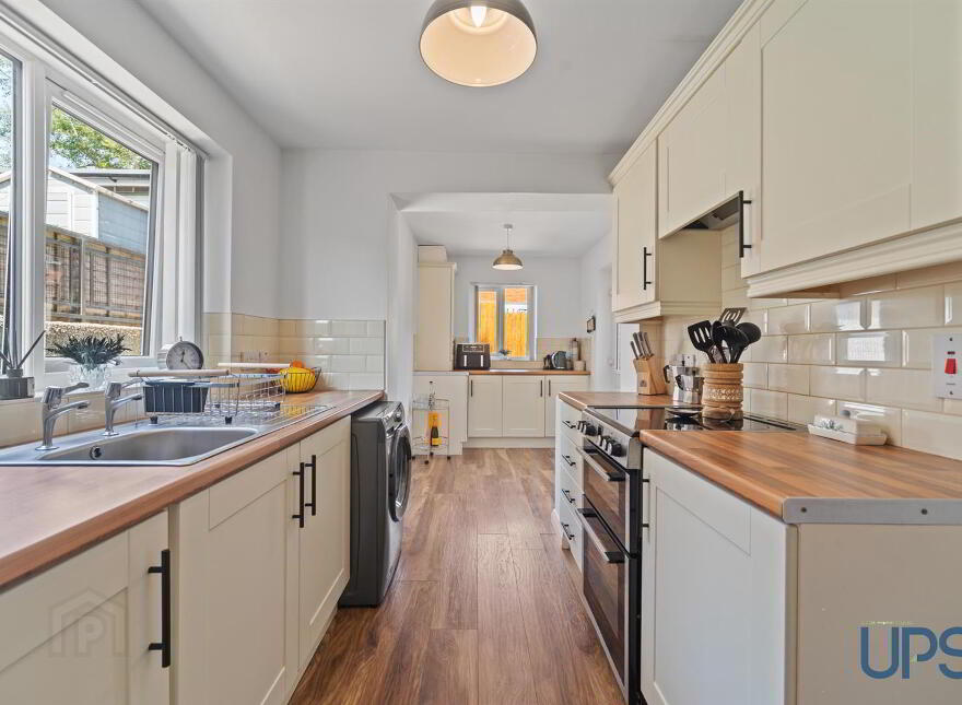 100 Skyline Drive, Belsize Road, Lisburn, BT27 4HW