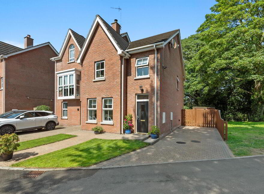 8 Mountpleasant Park, Newtownards, BT23 4WJ
