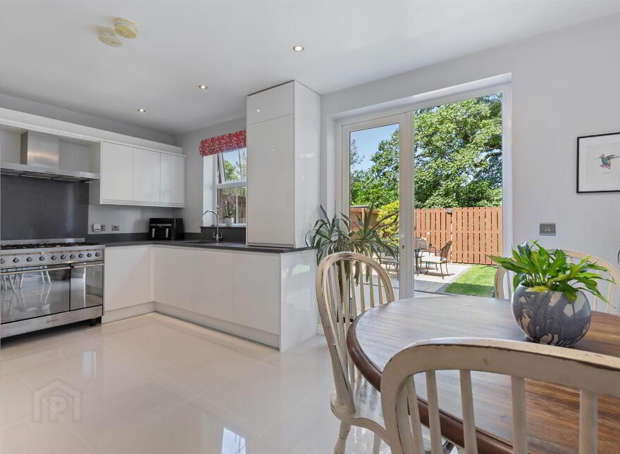 8 Mountpleasant Park, Newtownards, BT23 4WJ