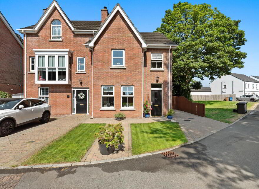 8 Mountpleasant Park, Newtownards, BT23 4WJ