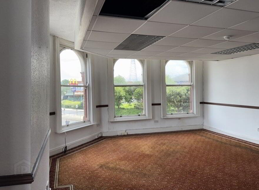 369 Newtownards Road, Belfast, BT4 1AJ