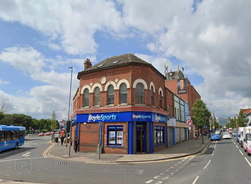 369 Newtownards Road, Belfast, BT4 1AJ