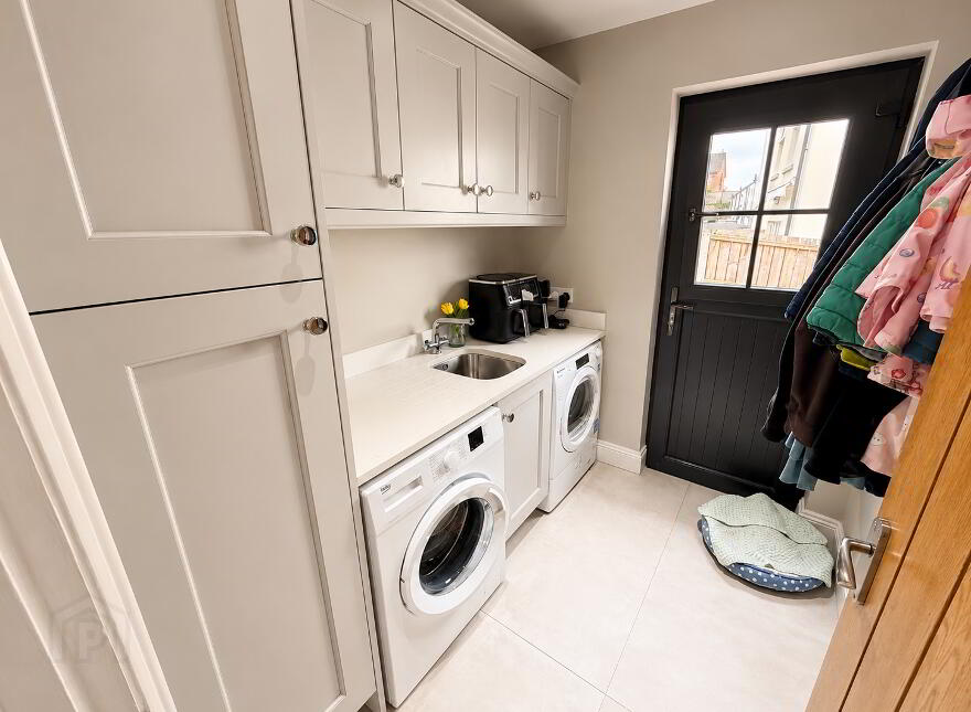 The Stables, 33 Fincairn Road, Drumahoe, L’derry, BT47 3LD