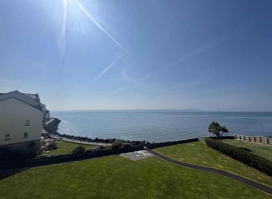 29 Castlerocklands, Carrickfergus, BT38 8FY