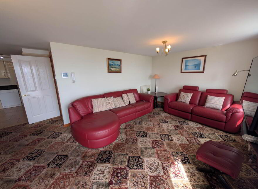 29 Castlerocklands, Carrickfergus, BT38 8FY
