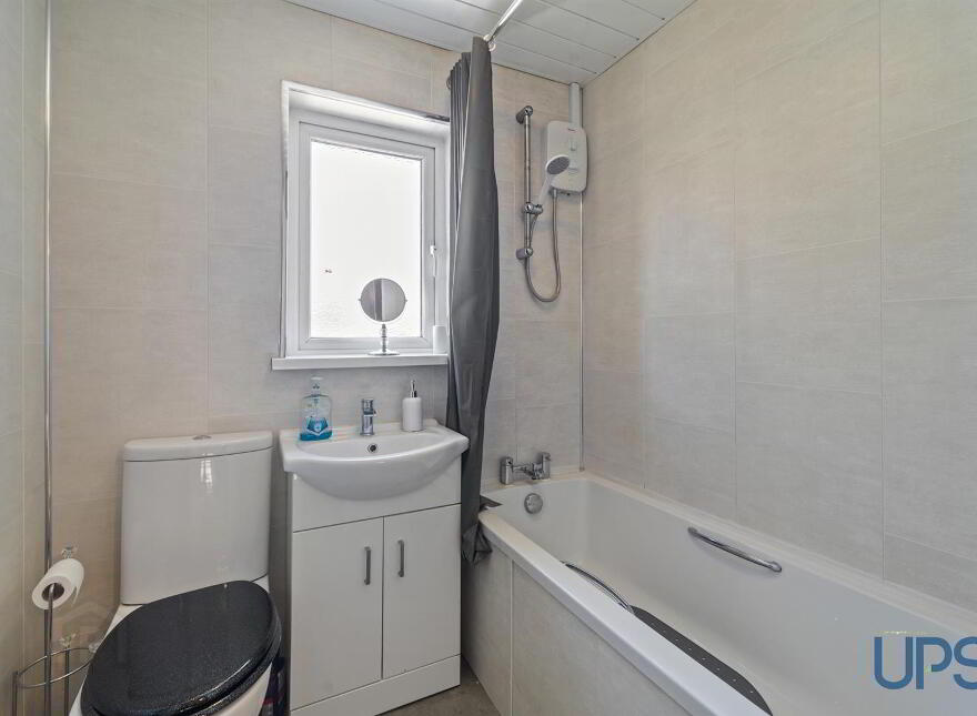 21 Horn Drive, Lenadoon, Belfast, BT11 9GS