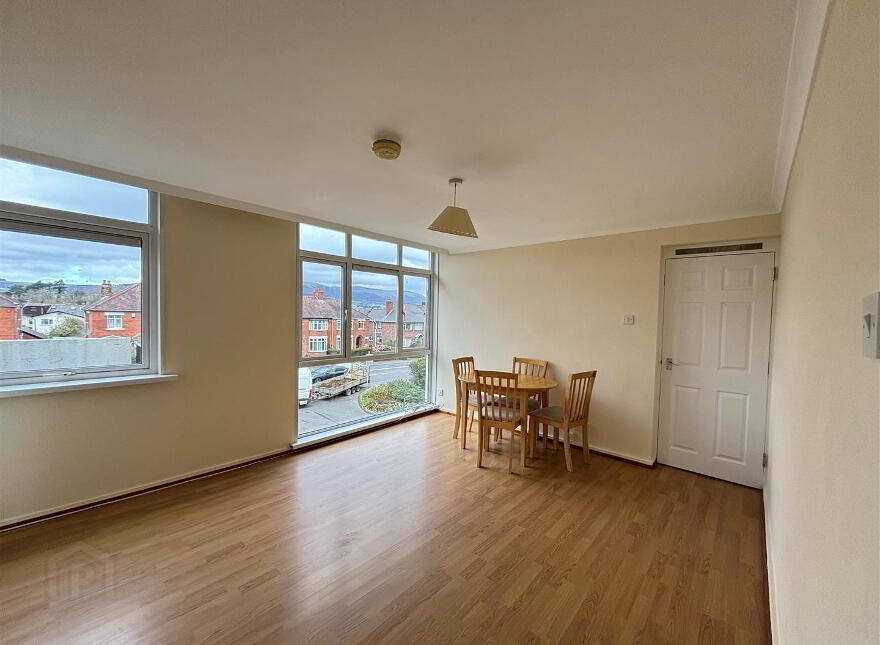 224e Upper Lisburn Road, Finaghy, Belfast, BT10 0LB