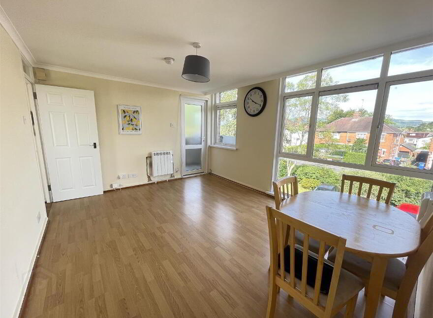 224e Upper Lisburn Road, Finaghy, Belfast, BT10 0LB