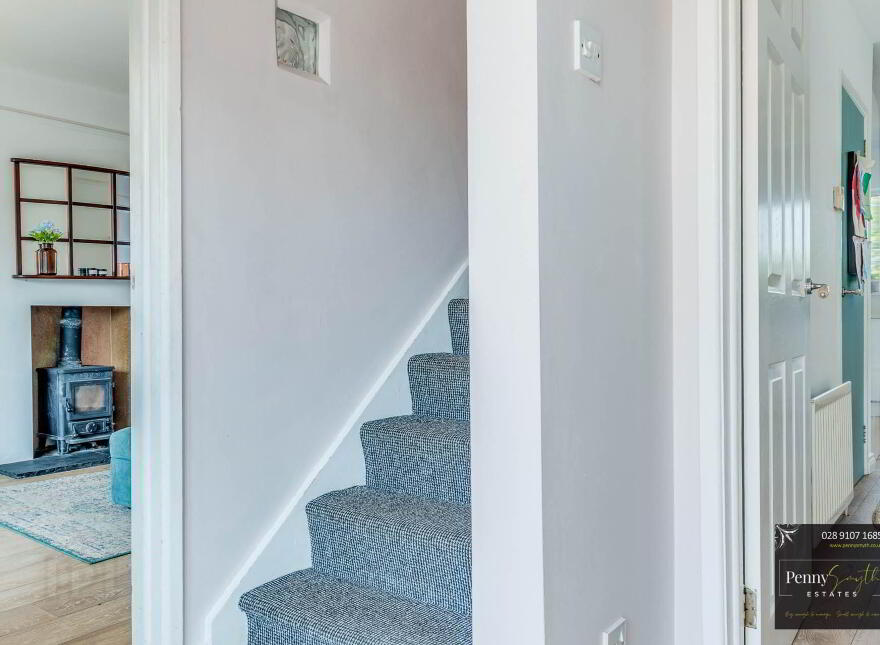 35 Balmoral Drive, Bangor, BT19 7XE