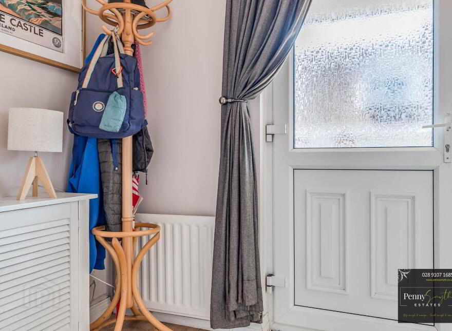 35 Balmoral Drive, Bangor, BT19 7XE