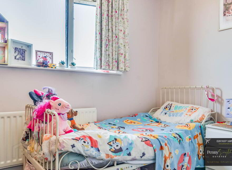 35 Balmoral Drive, Bangor, BT19 7XE
