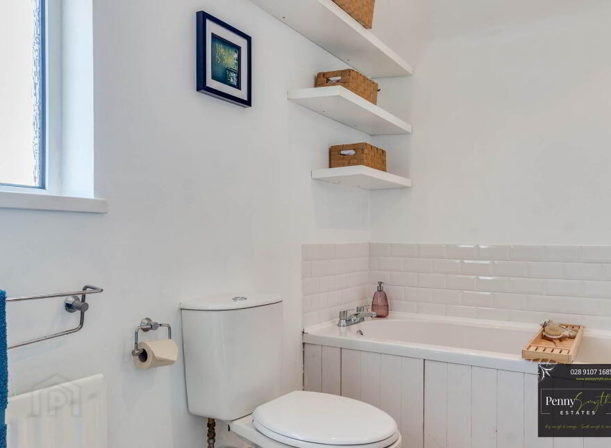 35 Balmoral Drive, Bangor, BT19 7XE