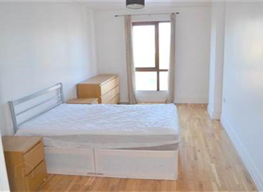 75 The Granary, James Clow, Belfast, BT1 3EP