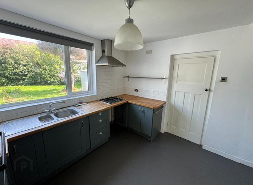 75 Islandmagee Road, Whitehead, BT38 9NH