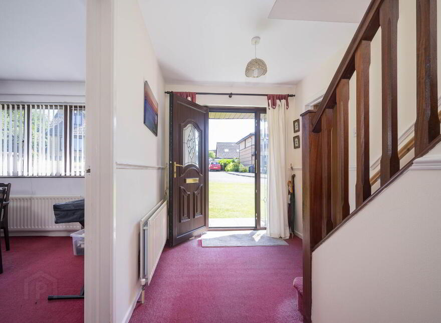 47 Laurelgrove Dale, Belfast, BT8 6ZE
