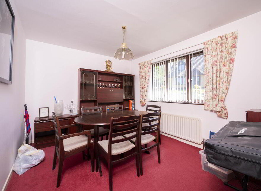 47 Laurelgrove Dale, Belfast, BT8 6ZE