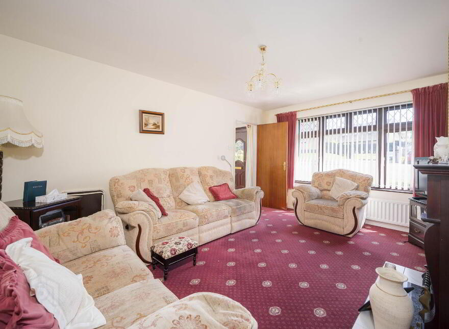 47 Laurelgrove Dale, Belfast, BT8 6ZE
