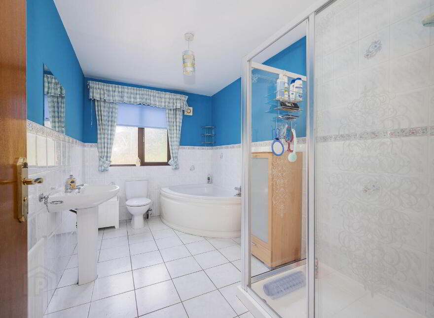 47 Laurelgrove Dale, Belfast, BT8 6ZE