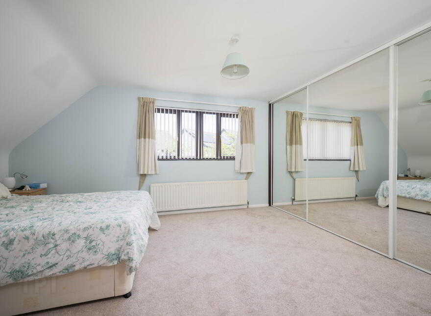 47 Laurelgrove Dale, Belfast, BT8 6ZE