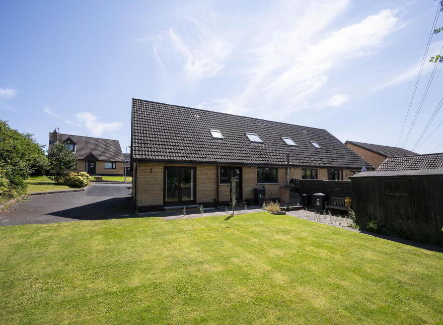 47 Laurelgrove Dale, Belfast, BT8 6ZE