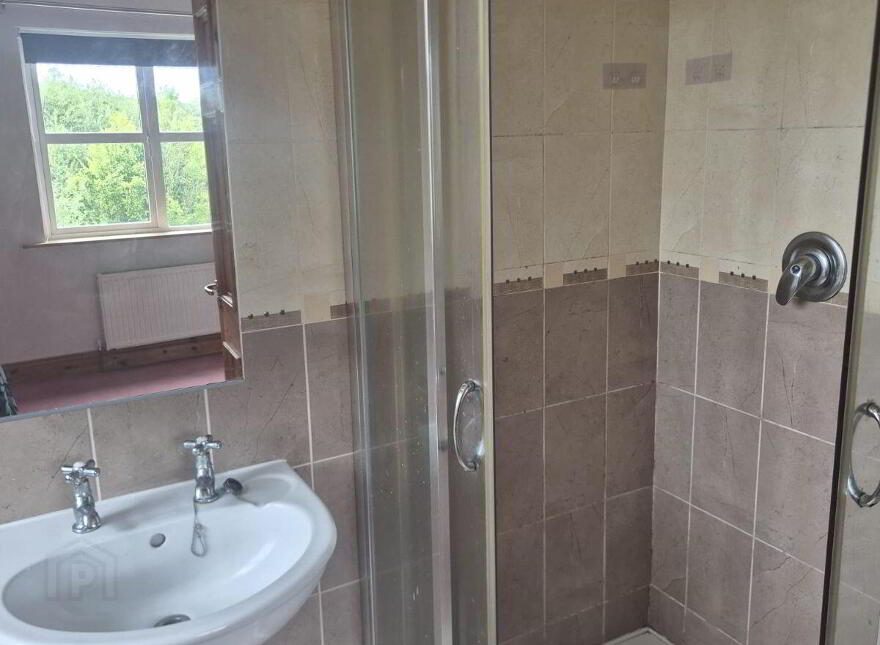 Doon East, Rosscahill, H91FY8A