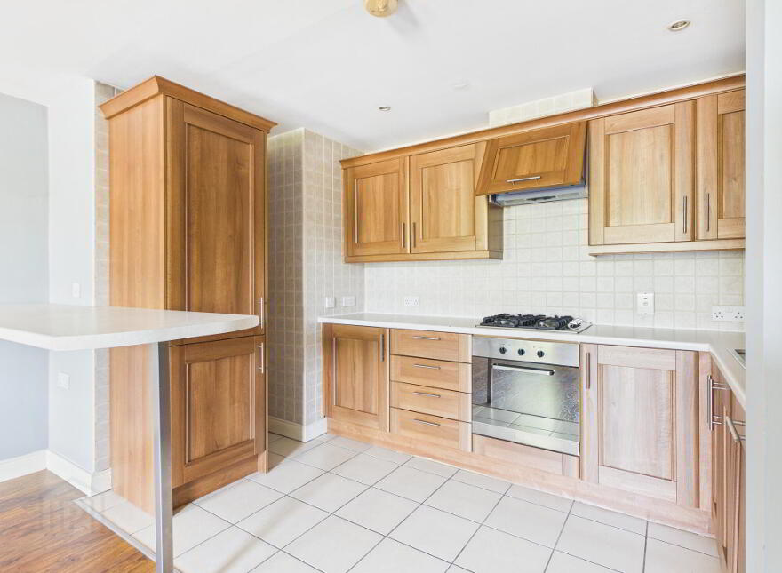 Apt 51, Milfort Mews, Glenburn Road, Dunmurry, Belfast, BT17 9JE