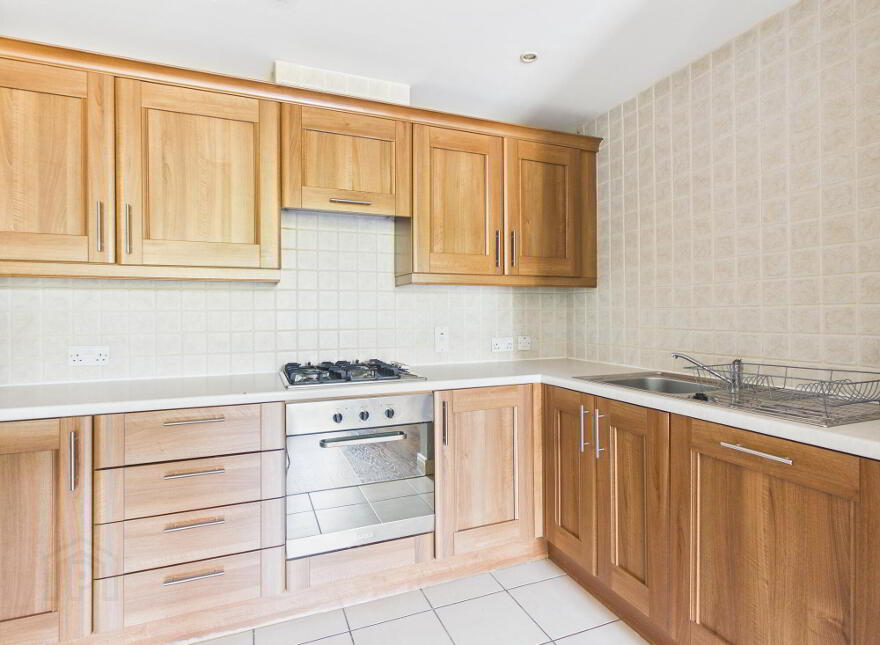Apt 51, Milfort Mews, Glenburn Road, Dunmurry, Belfast, BT17 9JE