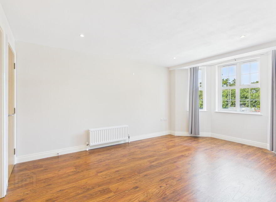 Apt 51, Milfort Mews, Glenburn Road, Dunmurry, Belfast, BT17 9JE