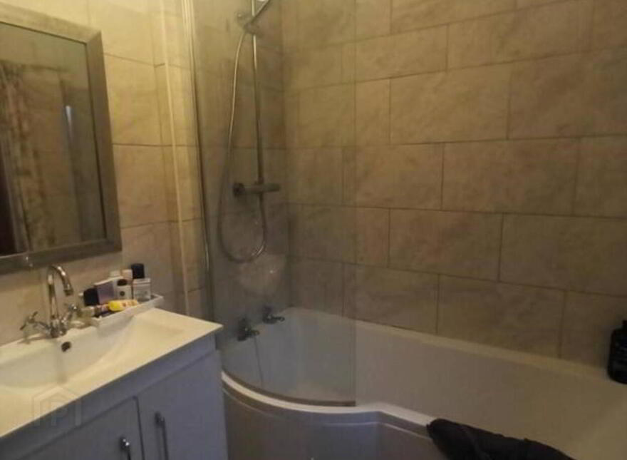 Flat 1a The Stables, Moyglass Farm, Ballygonnell Road, Springfield, Enniskillen, BT74 8DG