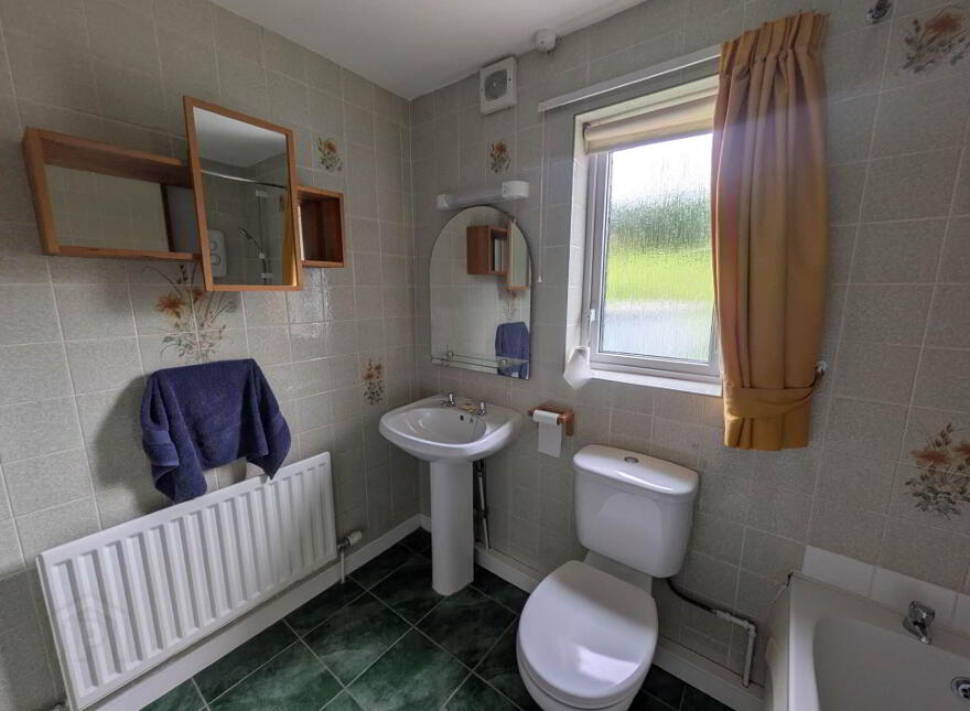 100 Sligo Road, Enniskillen, BT74 7JZ