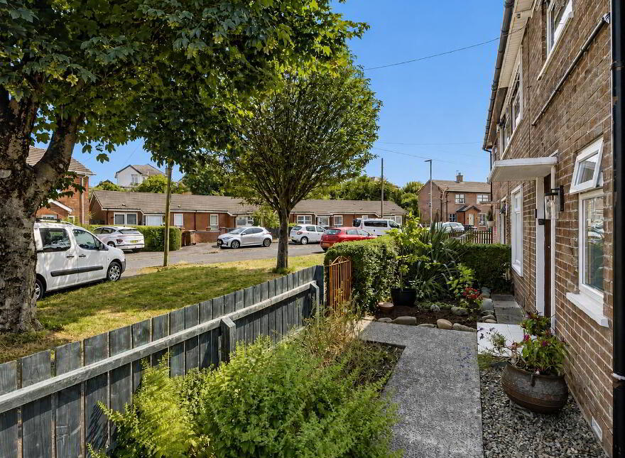 17 Cloghan Park, Belfast, BT5 7HH