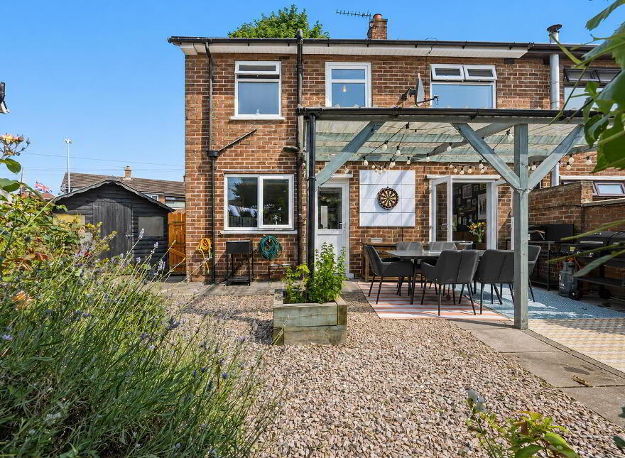 17 Cloghan Park, Belfast, BT5 7HH