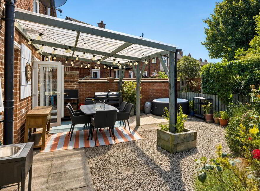 17 Cloghan Park, Belfast, BT5 7HH