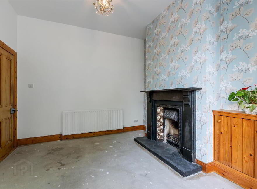 125 Parkgate Avenue, Belfast, BT4 1JB