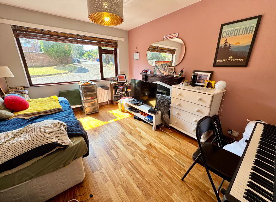 89 Upper Malone Road, Belfast, BT9 6UF