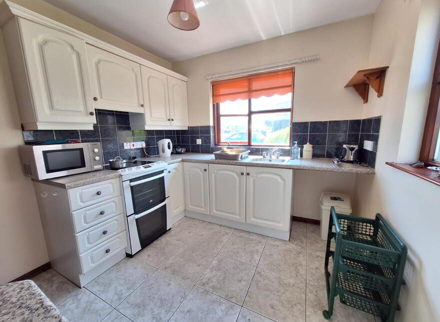 7 Prospect Court, Cushendall, Ballymena, BT44 0QN