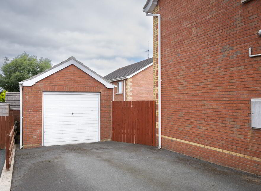 12 Iveagh Avenue, Blackskull, Dromore, BT25 1GY