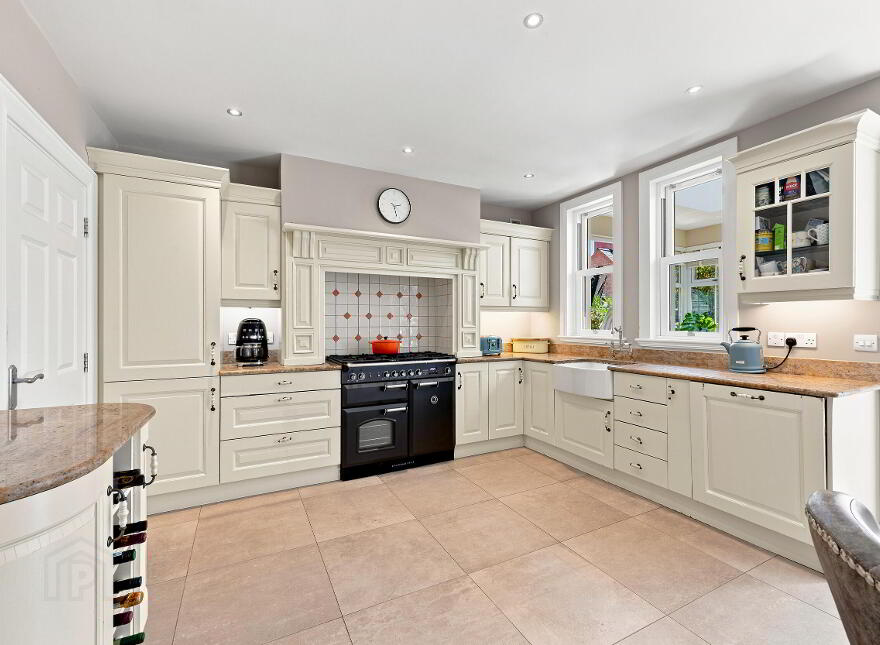 5 Danesfort Park Central, Stranmillis Road, Belfast, BT9 7RE