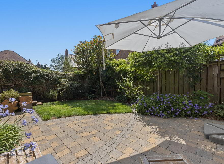 5 Danesfort Park Central, Stranmillis Road, Belfast, BT9 7RE