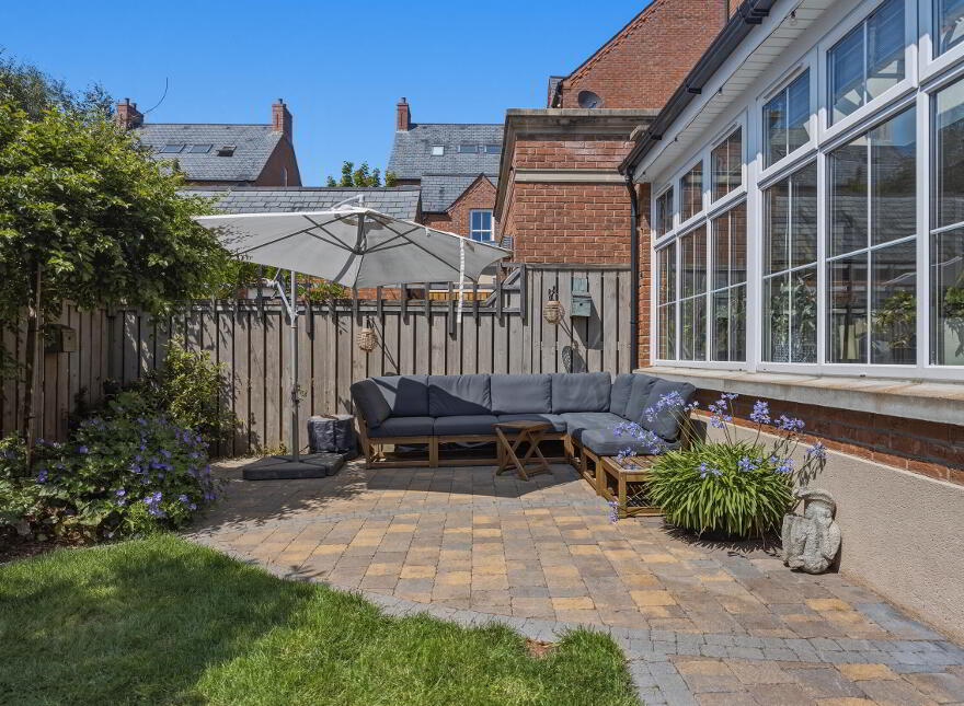 5 Danesfort Park Central, Stranmillis Road, Belfast, BT9 7RE