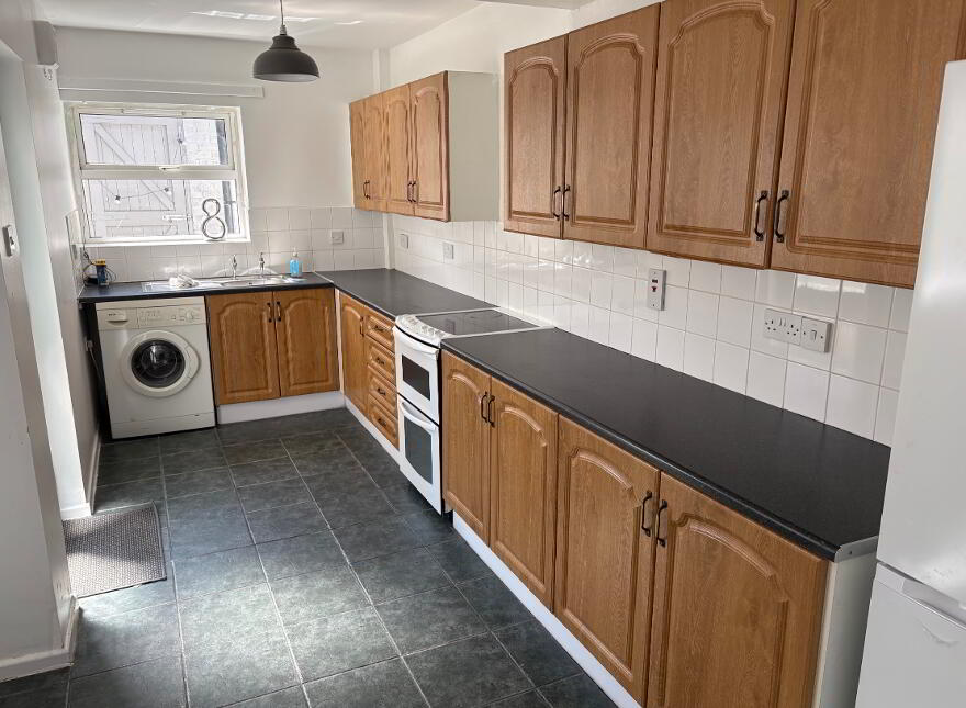 48 Whitehall Parade, Ormeau Road, Belfast, BT7 3GX