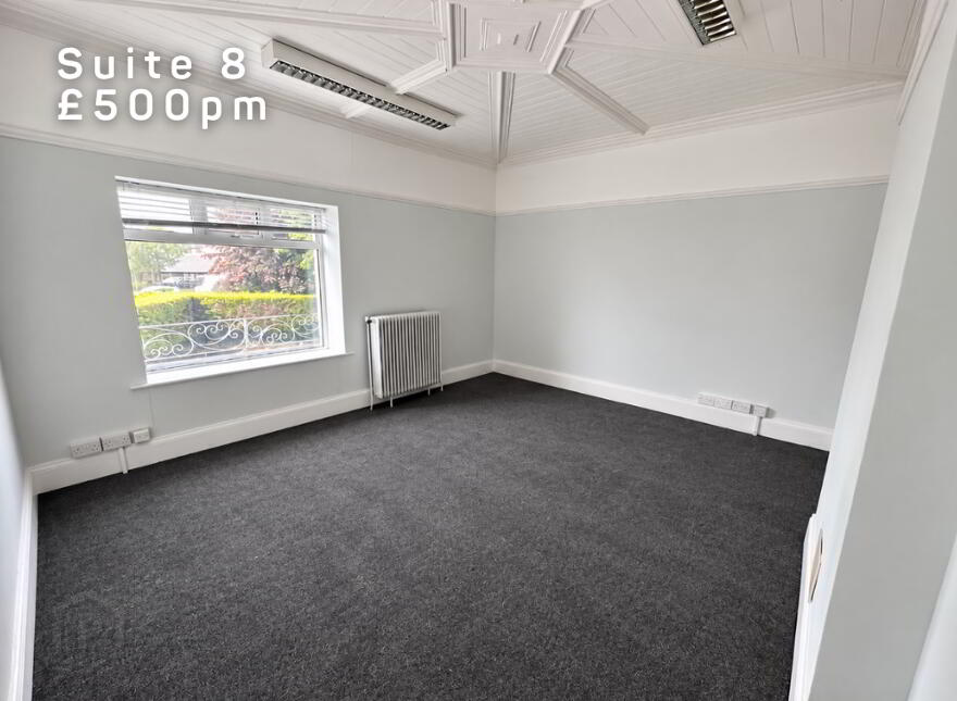 33 Ballynahinch Road, Carryduff, BT8 8EH