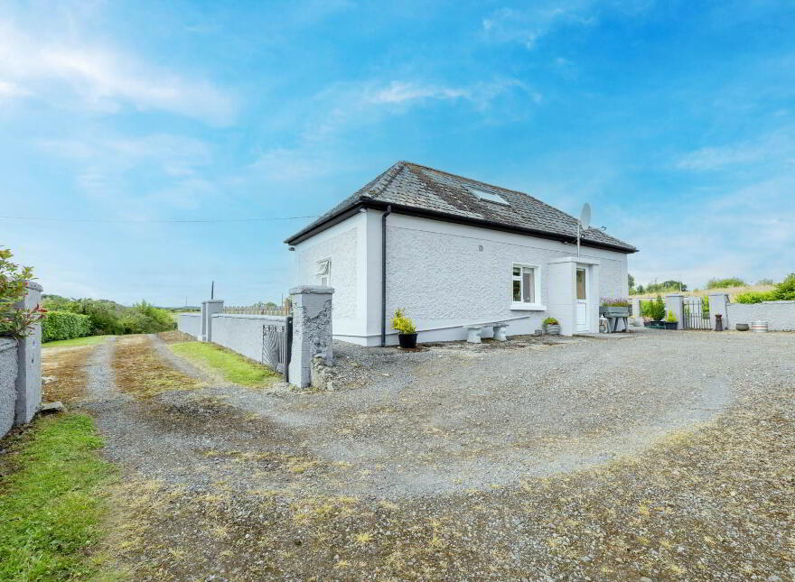 Lismacanigan Lower, Mountnugent, A82WA48