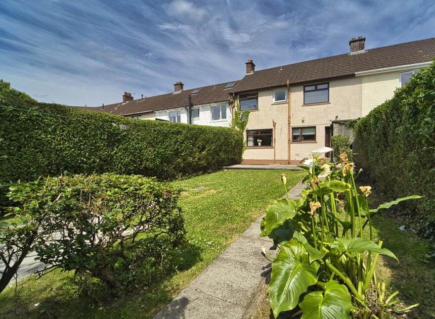 11 Rowan Drive, Dunmurry, Belfast, BT17 9PX