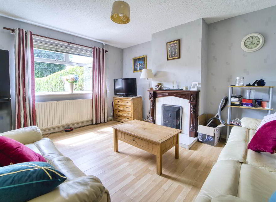 11 Rowan Drive, Dunmurry, Belfast, BT17 9PX
