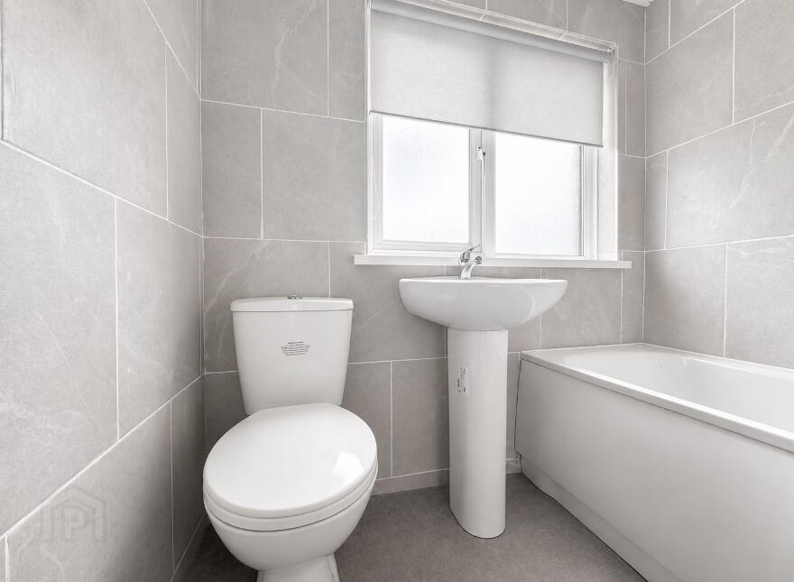 24 Prospect Park, Carrickfergus, BT38 8QA