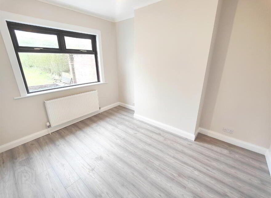669 Oldpark Road, Belfast, BT14 6QY