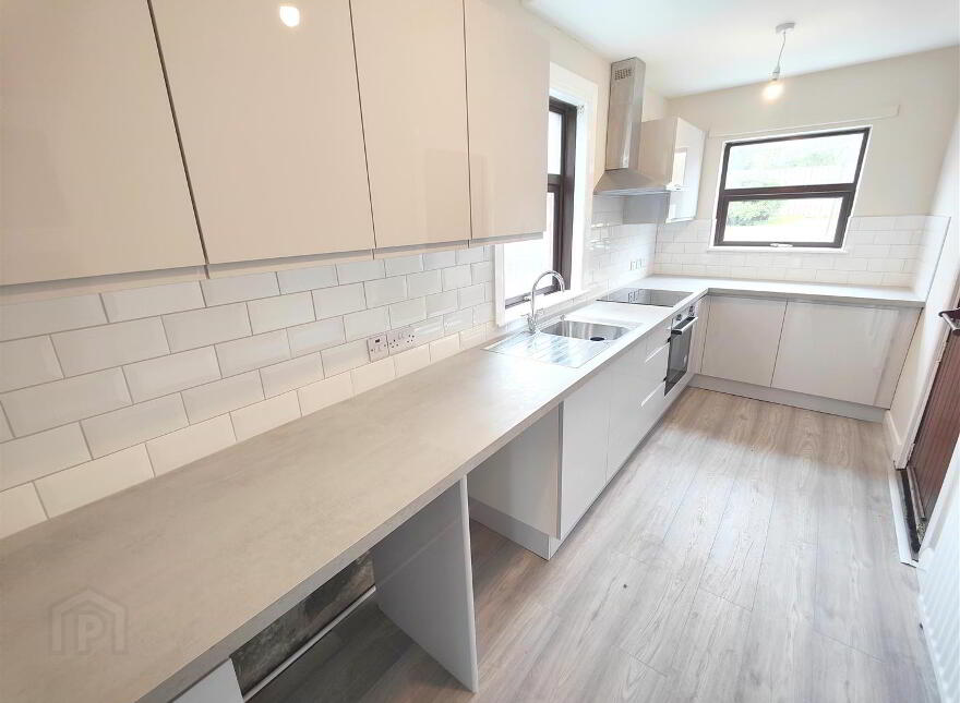 669 Oldpark Road, Belfast, BT14 6QY