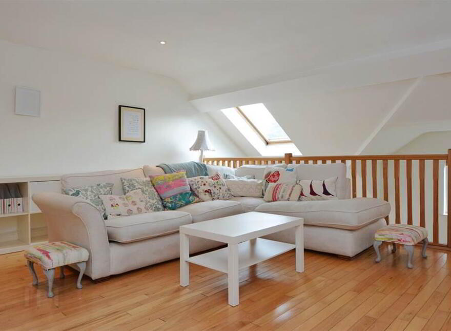 Apt 5 Acorn Hill, 9a Annadale Ave, Belfast, BT7 3JH