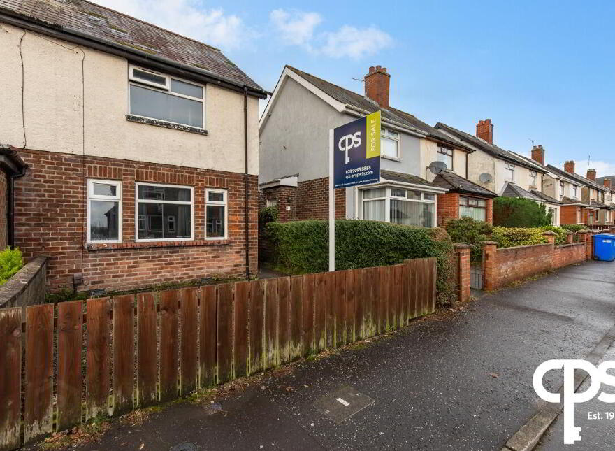 72 Joanmount Gardens, Belfast, BT14 6NY
